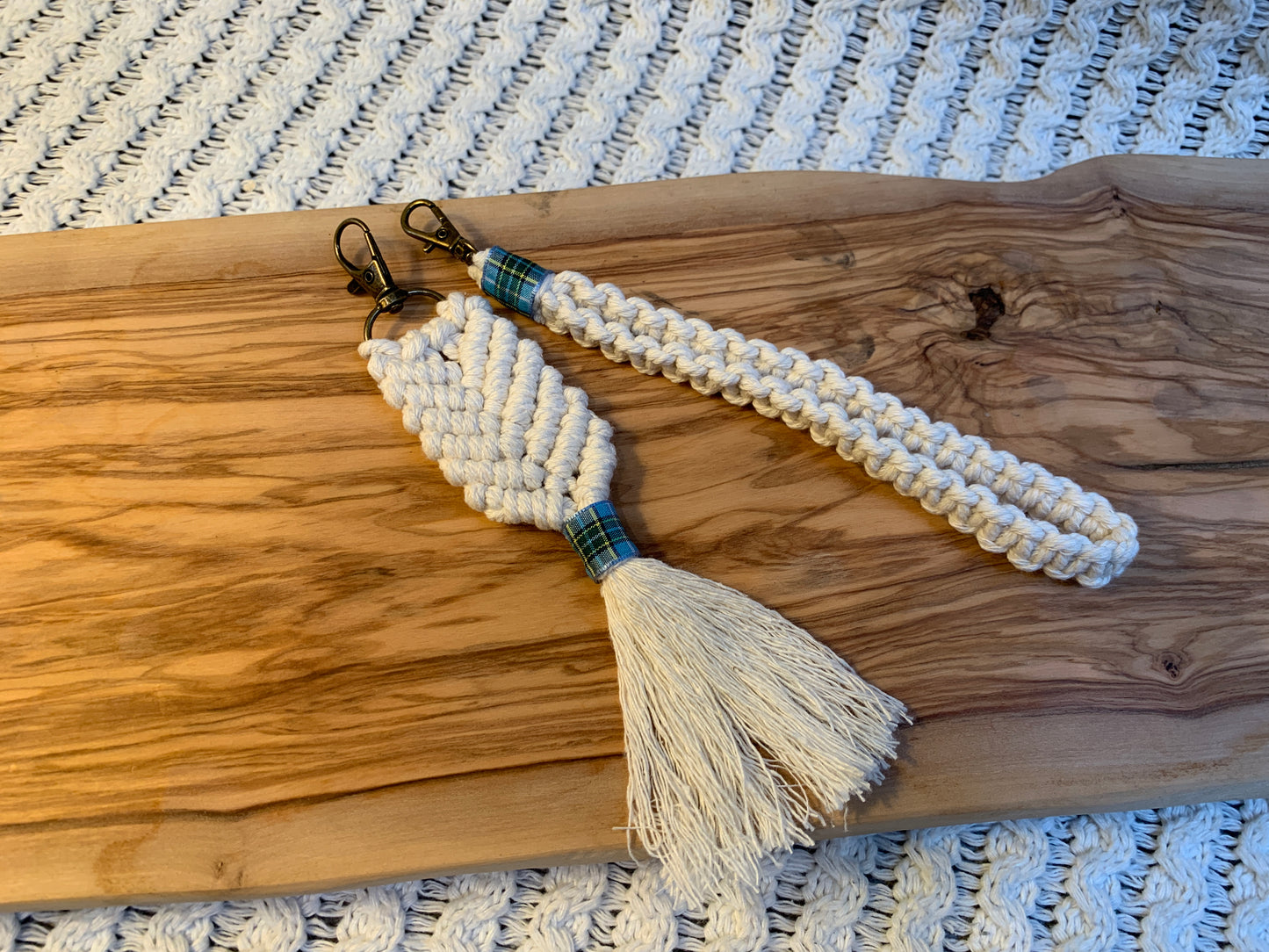 Manx Wristlet